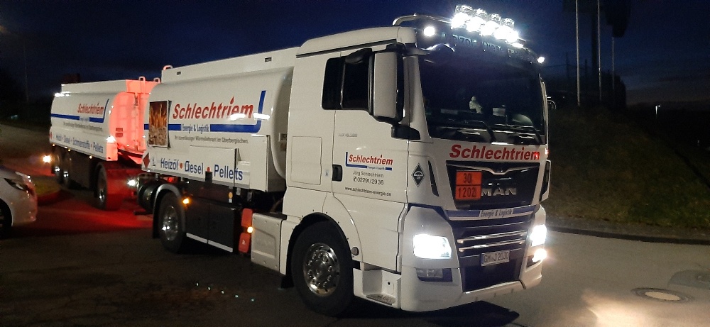 Heizöl Diesel Pellets von Scjlechtriem Energie